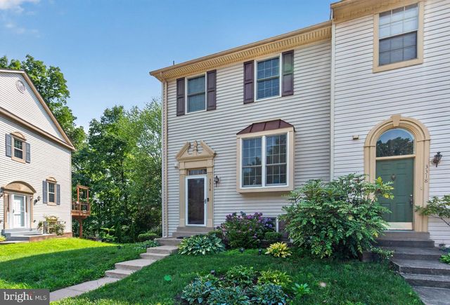 3316 STONE HEATHER CT, Herndon, VA 20171