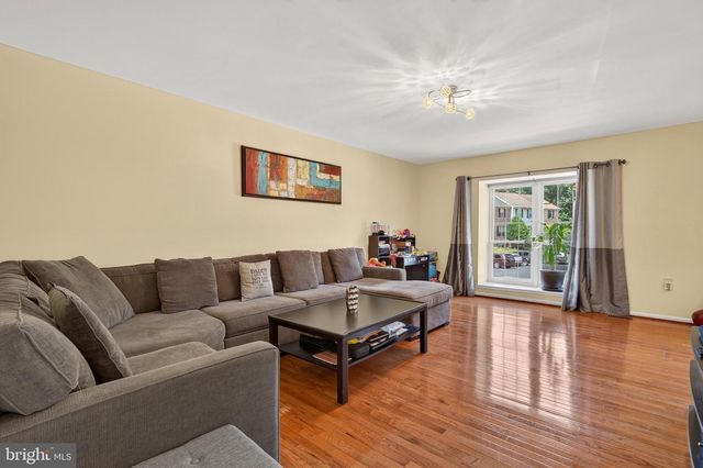 3316 STONE HEATHER CT, Herndon, VA 20171