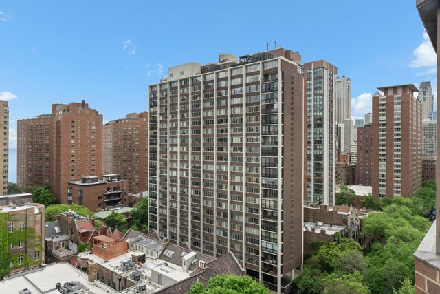 1410 N State Street 15A, Chicago, IL 60610