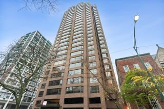 1410 N State Street 15A, Chicago, IL 60610