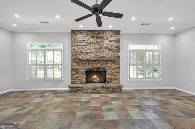 4934 Shiloh Drive, Loganville, GA 30052