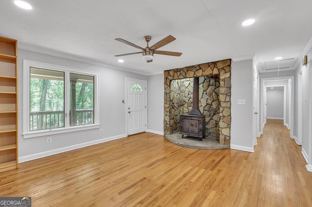 4934 Shiloh Drive, Loganville, GA 30052