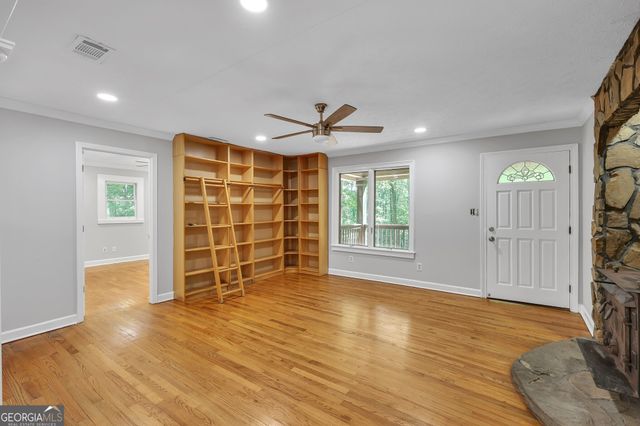 4934 Shiloh Drive, Loganville, GA 30052