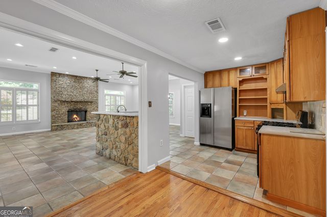 4934 Shiloh Drive, Loganville, GA 30052