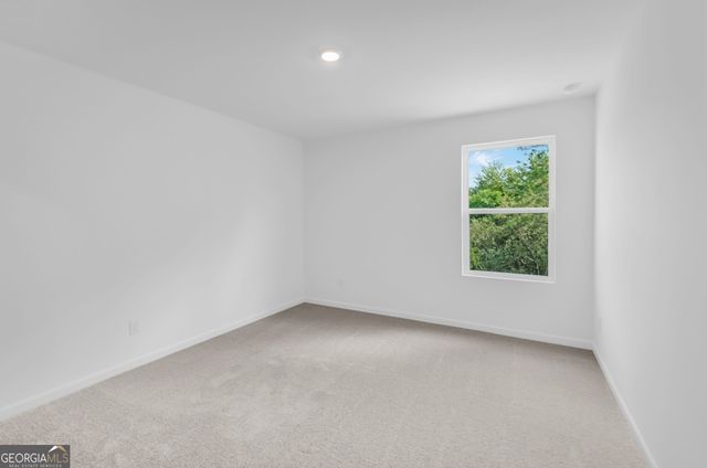 1315 Windance Lake Drive, Loganville, GA 30052