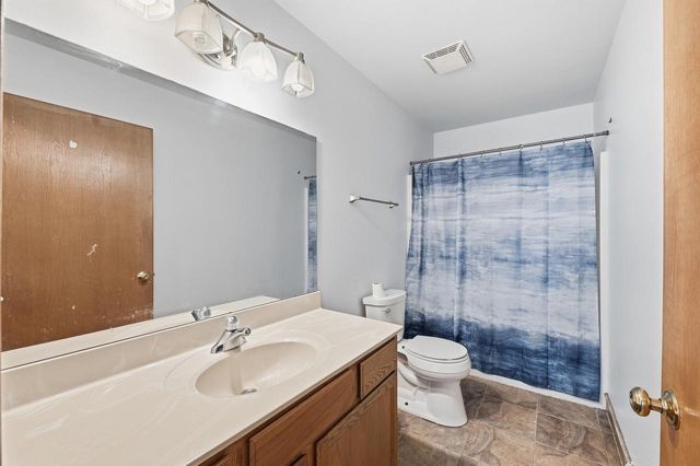 1810 N 19th STREET, Milwaukee, WI 53205