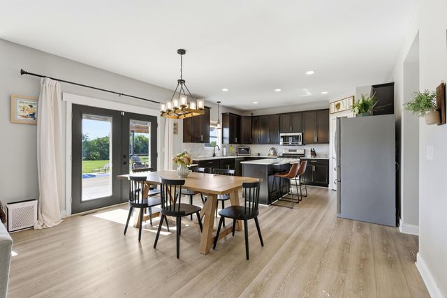 15115 Home Court, Ashville, OH 43103