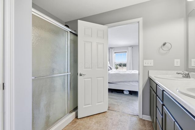 15115 Home Court, Ashville, OH 43103