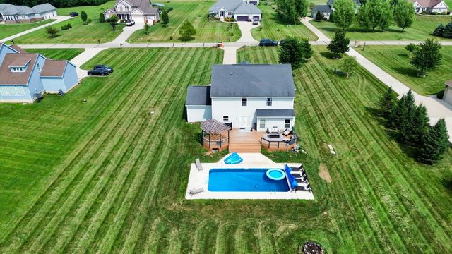 15115 Home Court, Ashville, OH 43103