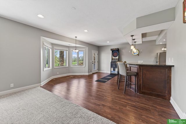 827 Wedgewood Court, Plattsmouth, NE 68048