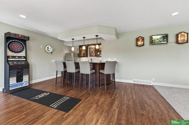 827 Wedgewood Court, Plattsmouth, NE 68048