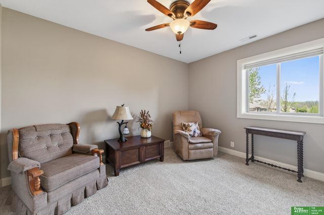 827 Wedgewood Court, Plattsmouth, NE 68048