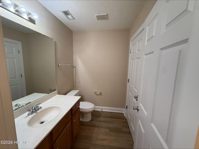4170 Dudleys Grant Drive F, Winterville, NC 28590