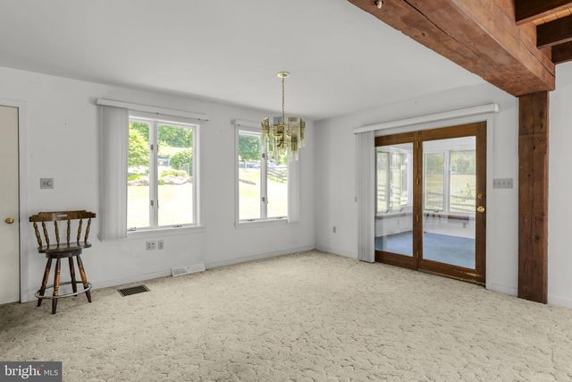 21 SPEEDWELL FORGE RD, Lititz, PA 17543