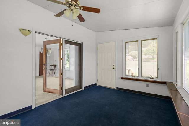 21 SPEEDWELL FORGE RD, Lititz, PA 17543