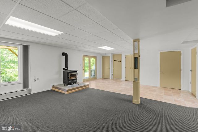 21 SPEEDWELL FORGE RD, Lititz, PA 17543