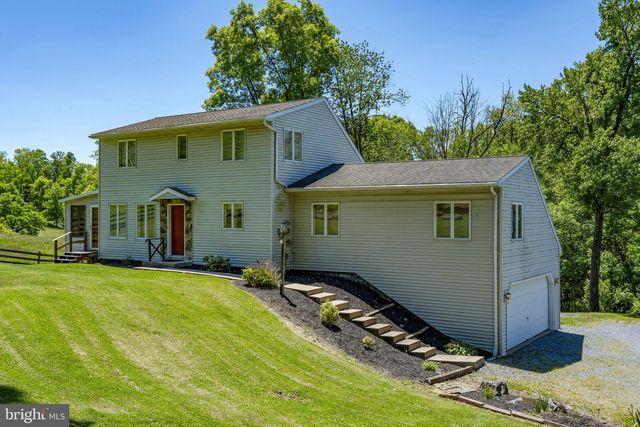 21 SPEEDWELL FORGE RD, Lititz, PA 17543