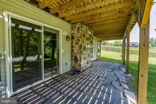 21 SPEEDWELL FORGE RD, Lititz, PA 17543