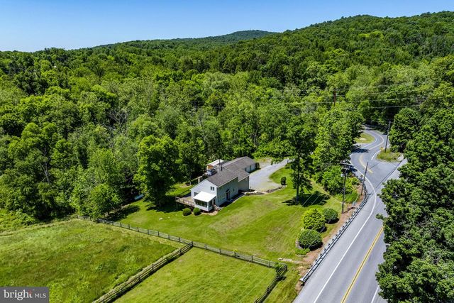 21 SPEEDWELL FORGE RD, Lititz, PA 17543