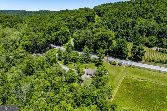 21 SPEEDWELL FORGE RD, Lititz, PA 17543