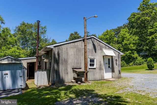 21 SPEEDWELL FORGE RD, Lititz, PA 17543
