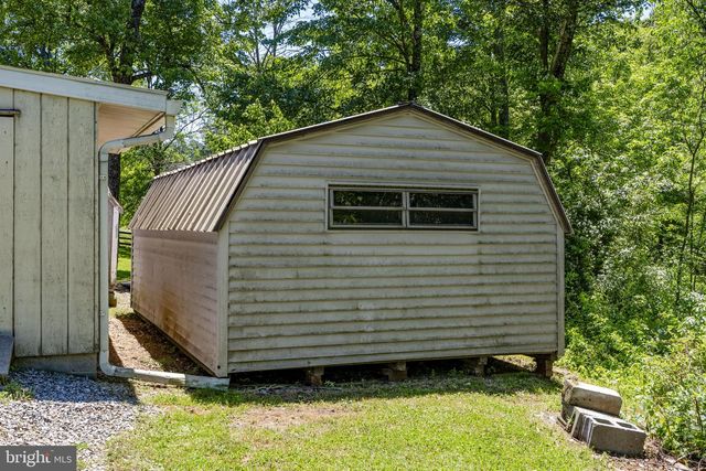 21 SPEEDWELL FORGE RD, Lititz, PA 17543