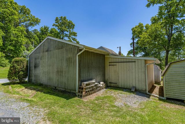 21 SPEEDWELL FORGE RD, Lititz, PA 17543