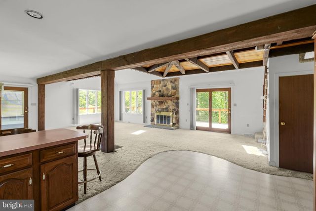 21 SPEEDWELL FORGE RD, Lititz, PA 17543