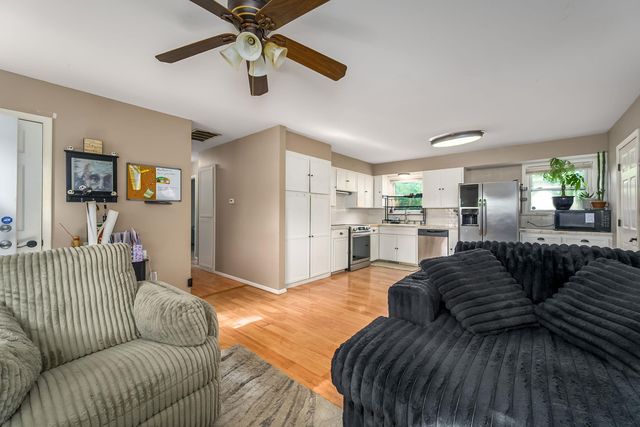 6373 N Tarrytown St, Park City, KS 67219