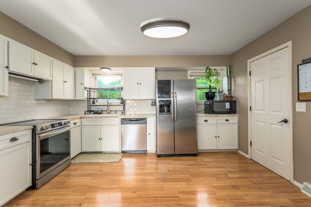 6373 N Tarrytown St, Park City, KS 67219