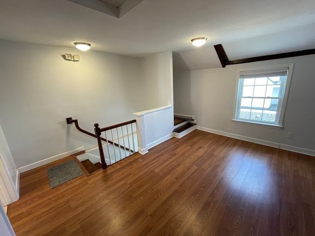 8-10 Essex St 8, Andover, MA 01810