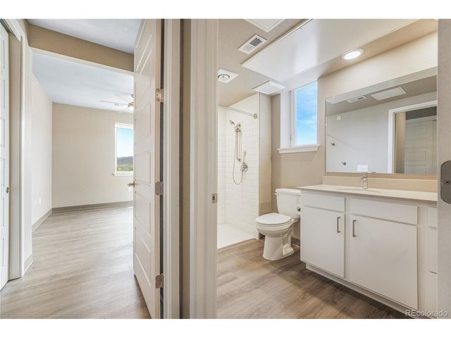 12983 W Ida Ave 401, Littleton, CO 80127