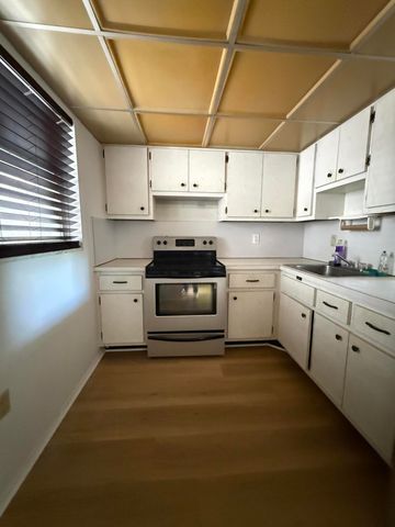 15600 NW 7TH Avenue 211, Miami, FL 33169
