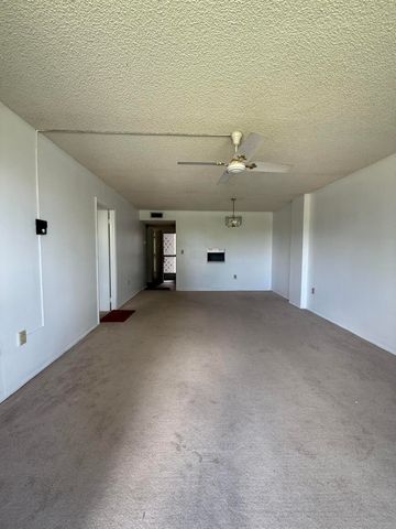 15600 NW 7TH Avenue 211, Miami, FL 33169