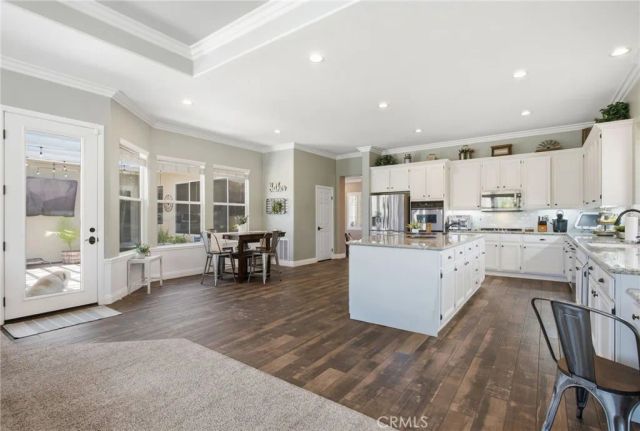 42058 Wagon Wheel Lane, Murrieta, CA 92562