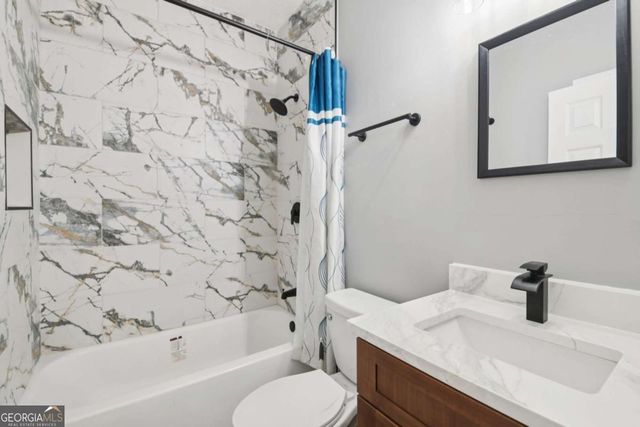 173 Freeman Forest Drive, Newnan, GA 30265