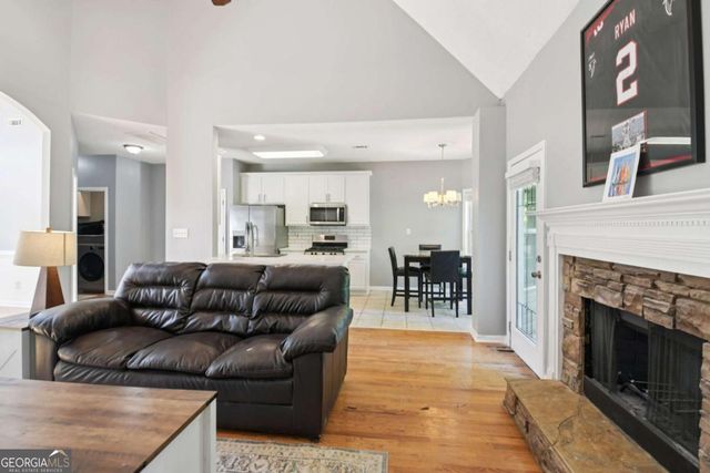 173 Freeman Forest Drive, Newnan, GA 30265