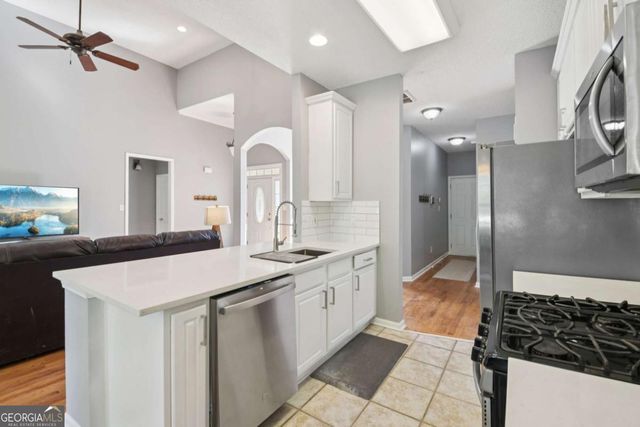 173 Freeman Forest Drive, Newnan, GA 30265