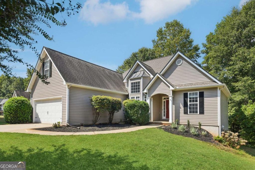 173 Freeman Forest Drive, Newnan, GA 30265