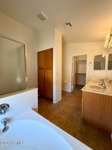 10234 W JESSIE Lane, Peoria, AZ 85383