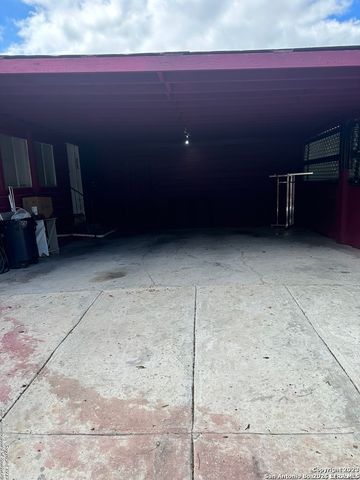 3903 Houston, San Antonio, TX 78207