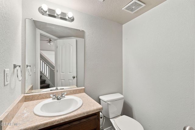 2916 PINO BLANCO Place, El Paso, TX 79938