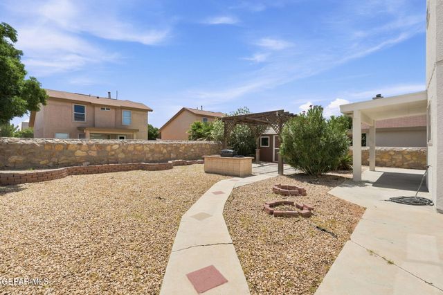 2916 PINO BLANCO Place, El Paso, TX 79938
