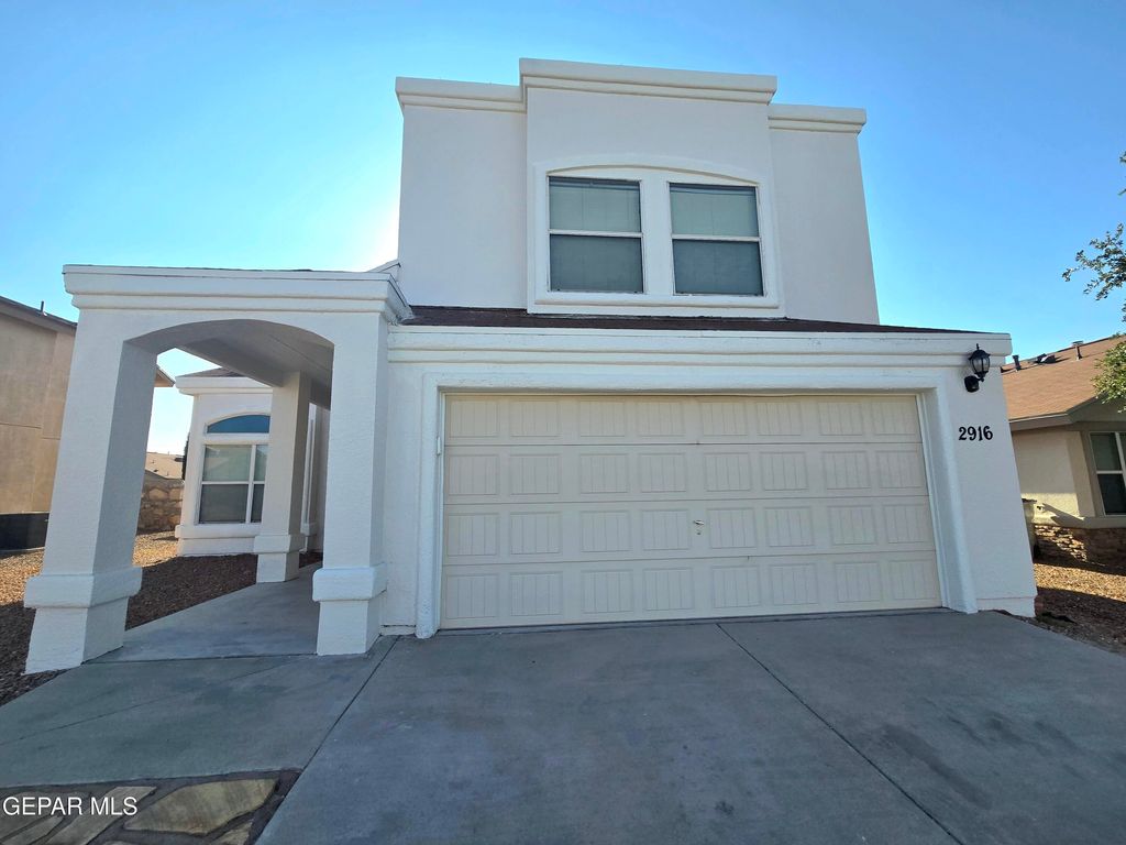 2916 PINO BLANCO Place, El Paso, TX 79938