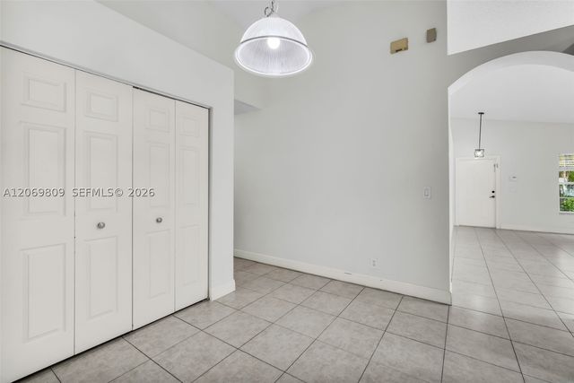 2230 NW 145th Ave, Pembroke Pines, FL 33028