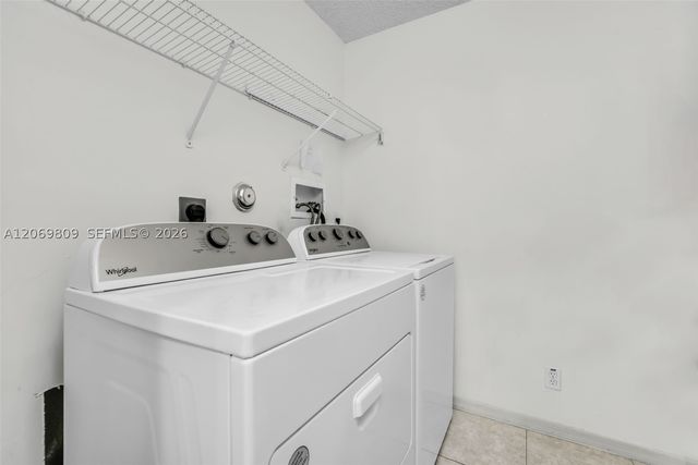 2230 NW 145th Ave, Pembroke Pines, FL 33028