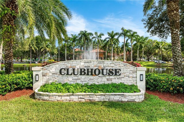 2230 NW 145th Ave, Pembroke Pines, FL 33028
