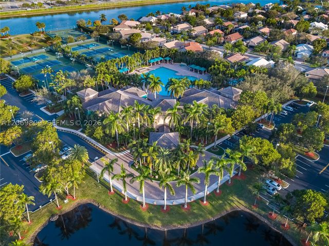 2230 NW 145th Ave, Pembroke Pines, FL 33028