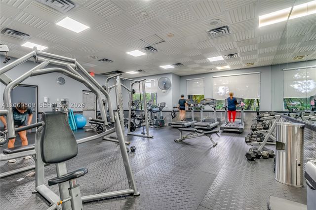 2230 NW 145th Ave, Pembroke Pines, FL 33028