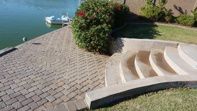 4320 S FRESNO Street, Chandler, AZ 85249